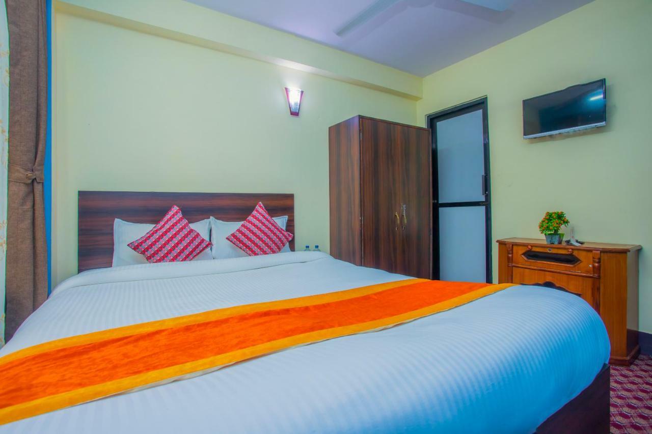 Oyo 492 Hotel Yeti Home Kathmandu Luaran gambar